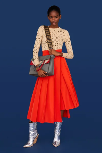 Look 29